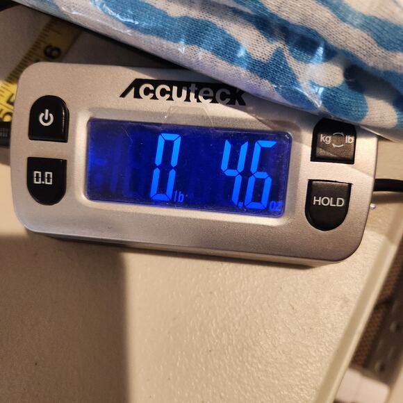 Tahari Womens 100% Linen Blue White Floral Asymmetrical Blouse Size Medium Beach - Picture 9 of 9